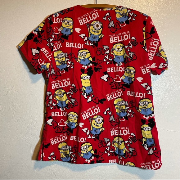 Despicable Me Valentines Heart Scrub Top Medium - Picture 4 of 8